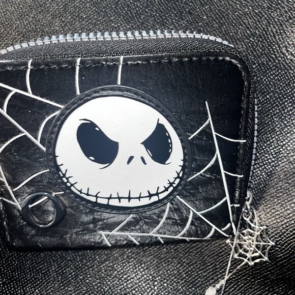 NWT Nightmare Before Christmas Wallet - Picture 5 of 5